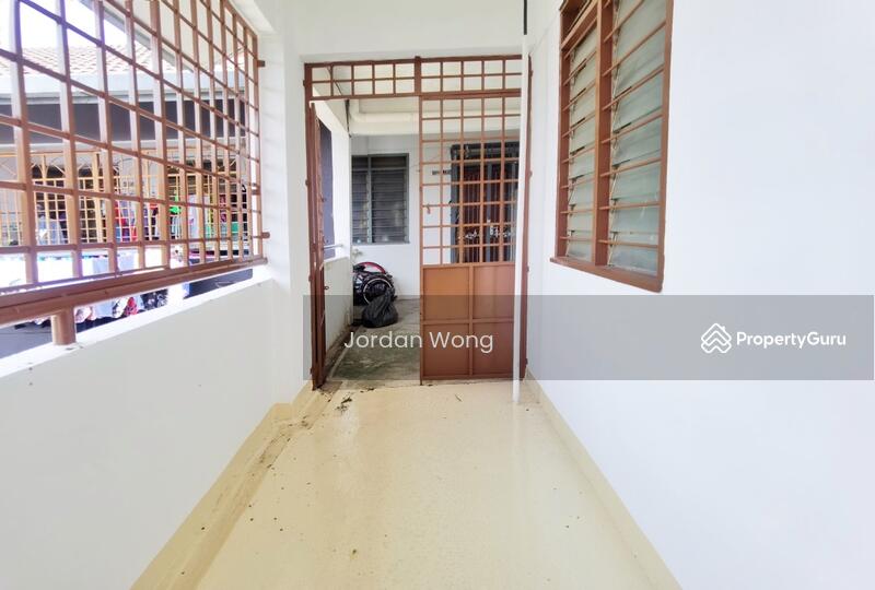 1-storey Terraced House for Sale in Taman Molek (Johor Bahru) - Jordan Wong - PropertyGuru.com.my