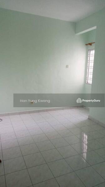 Untuk Disewa - Spanish Villa