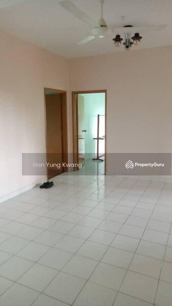 Untuk Disewa - Spanish Villa