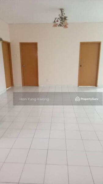 Untuk Disewa - Spanish Villa
