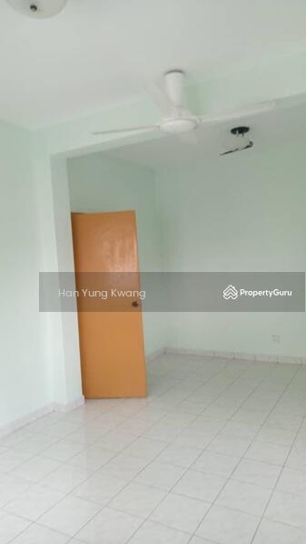 Untuk Disewa - Spanish Villa