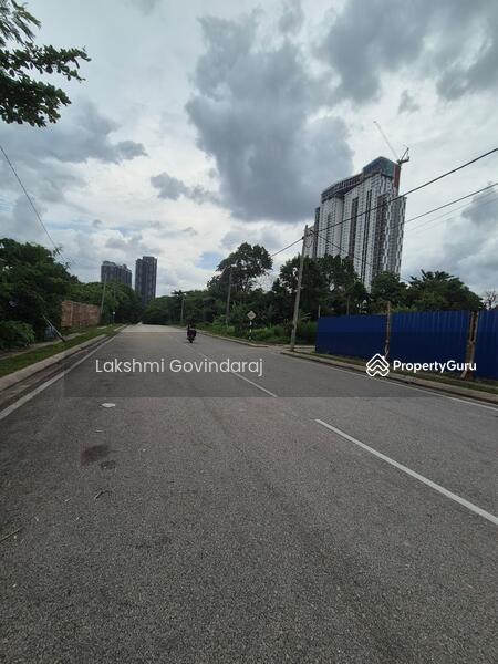 For Sale - TIARA TITIWANGSA