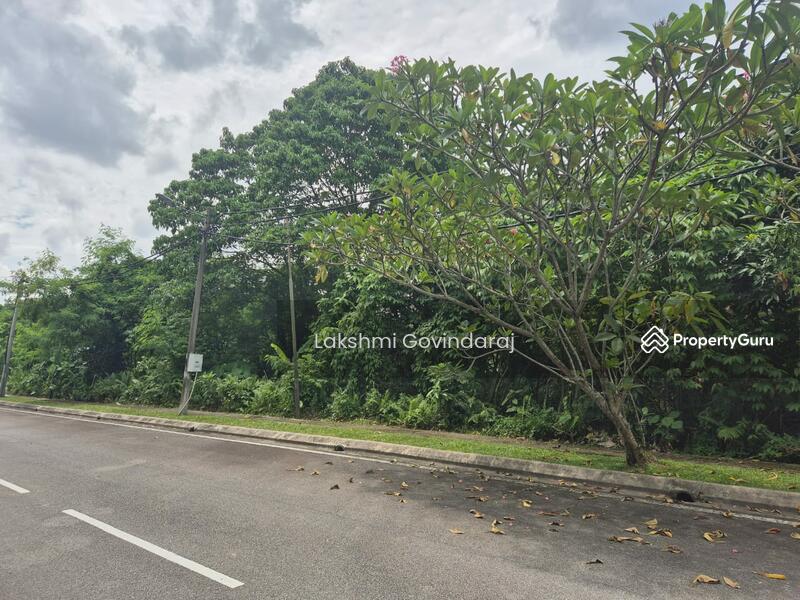 For Sale - TIARA TITIWANGSA