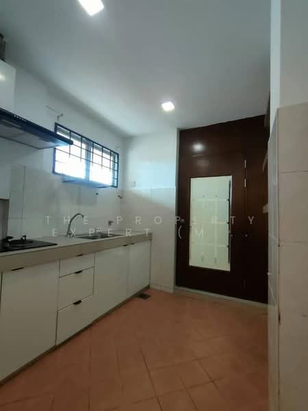 Kondominium untuk Dijual di La Vista Condominiums - The Property Expert (Mr Fan) - Kitchen - PropertyGuru.com.my