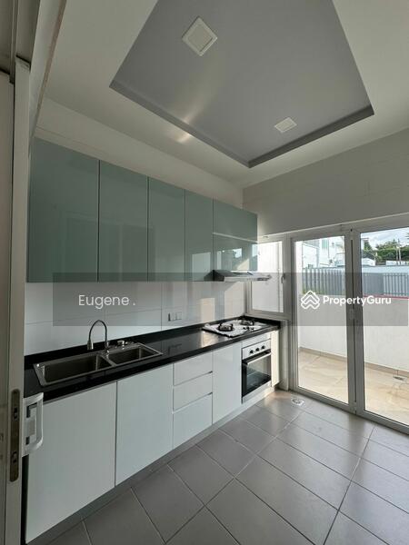Untuk Dijual - (Corner house) Vista Paramount, Seksyen 22, Petaling Jaya