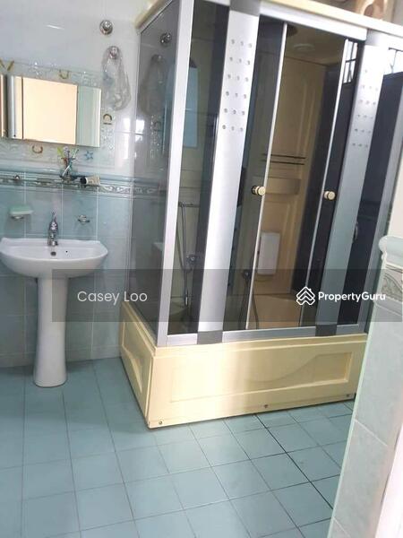 Untuk Dijual - Corner 2.5 storey House Saujana Damansara , Damansara Damai