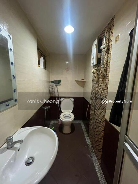 Townhouse for Sale in Batu Caves (Selangor) - Yanis Cheong - PropertyGuru.com.my