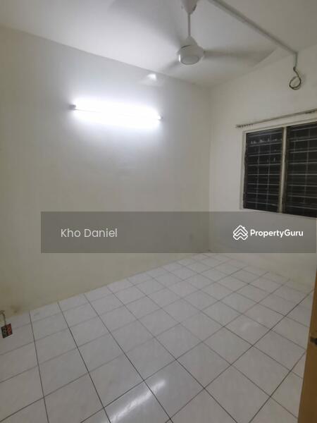 For Sale - Bukit Rimau Kota Kemuning