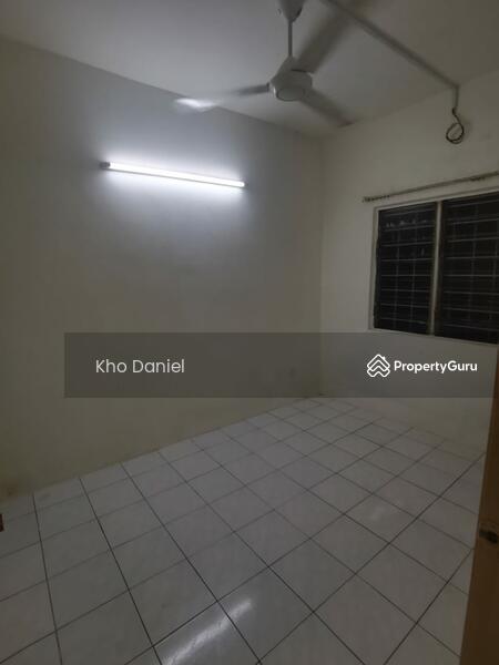 For Sale - Bukit Rimau Kota Kemuning