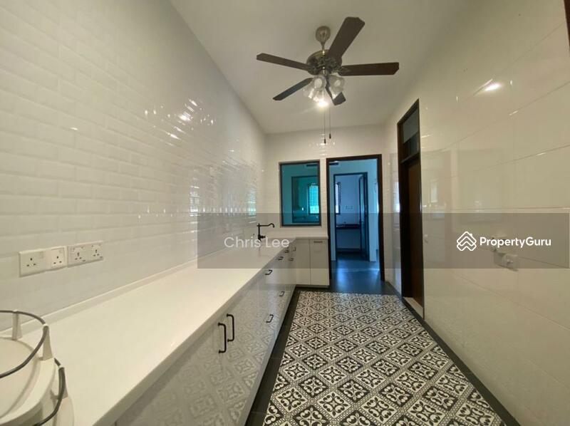 Semi-Detached House for Sale in Telok Panglima Garang (Selangor) - Chris Lee - PropertyGuru.com.my