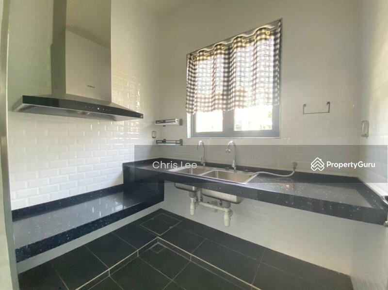 Semi-Detached House for Sale in Telok Panglima Garang (Selangor) - Chris Lee - PropertyGuru.com.my