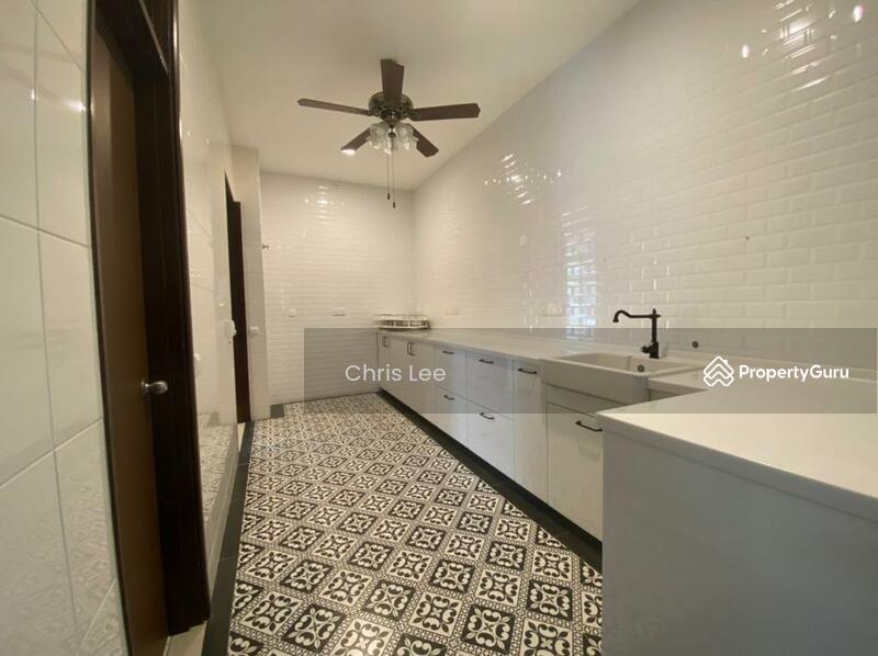 Semi-Detached House for Sale in Telok Panglima Garang (Selangor) - Chris Lee - PropertyGuru.com.my