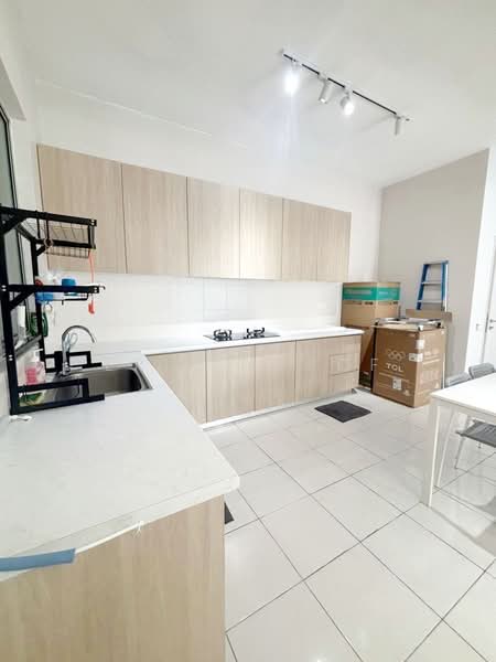 Apartment for Rent at Residensi Adelia 2 - Erin Yusof - Kitchen - PropertyGuru.com.my
