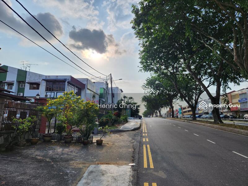 For Rent - Jalan Serampang