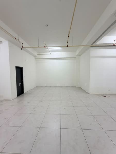 Retail Office for Rent in Kota Damansara (Selangor) - Pui Ling Lee - Interior - PropertyGuru.com.my
