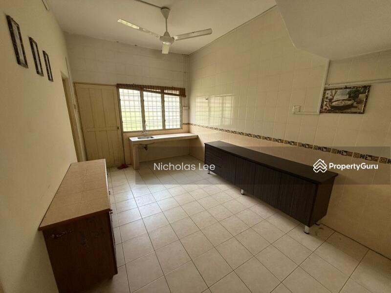 Untuk Dijual - Double Storey House at Bandar Meru Raya