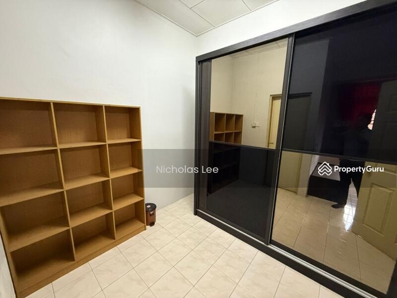 Untuk Dijual - Double Storey House at Bandar Meru Raya