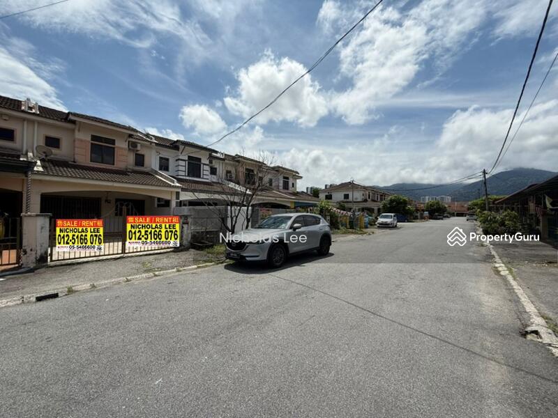 Untuk Dijual - Double Storey House at Bandar Meru Raya