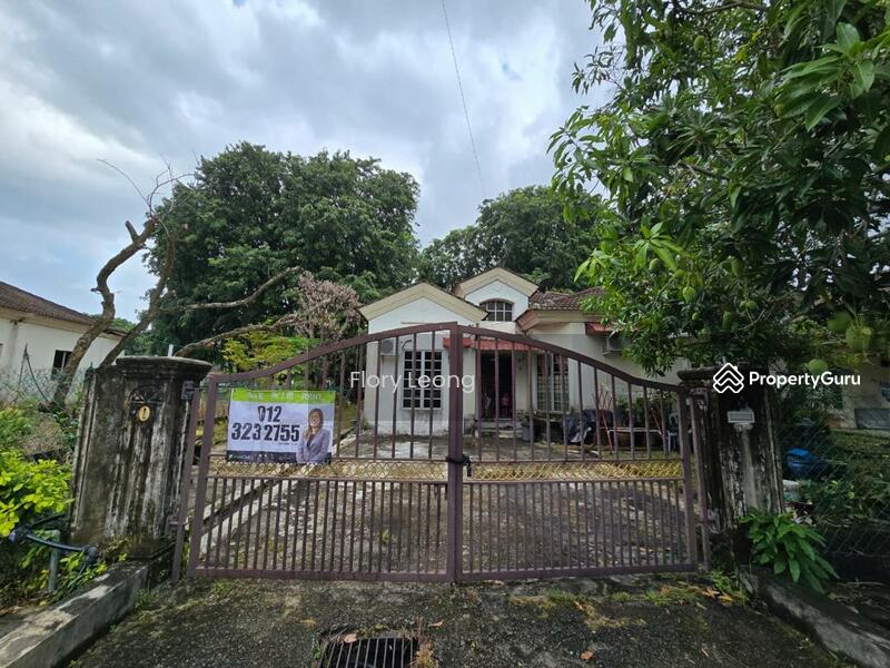 Untuk Dijual - Pantai Sepang Putra/ Tanjung Sepat/ Sungai Pelek/ Bagan Lalang- Bungalow