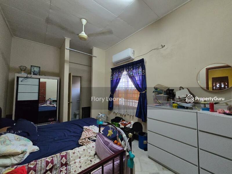 Untuk Dijual - Pantai Sepang Putra/ Tanjung Sepat/ Sungai Pelek/ Bagan Lalang- Bungalow