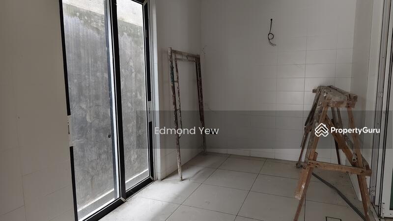 Rumah Berkembar untuk Dijual di Taman Damai Utama (Bandar Kinrara) - Edmond Yew - PropertyGuru.com.my