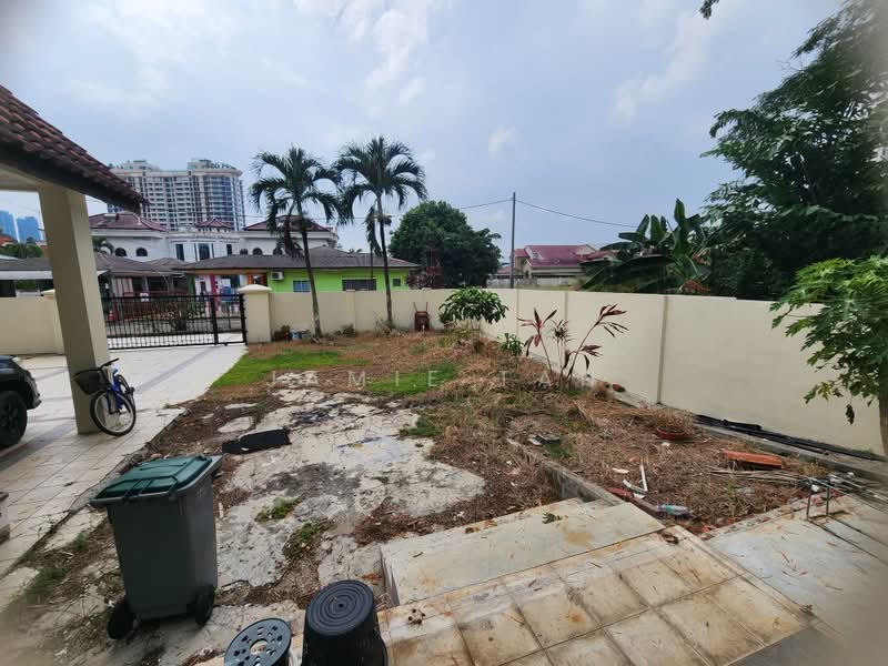 Bungalow for Sale in Kampung Mohd Amin (Johor Bahru) - Jamie Tan - PropertyGuru.com.my