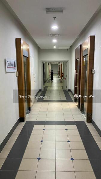 For Sale - Amcorp Mall