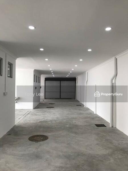 For Sale - 3 sty office with small warehouse @ Kuala Lumpur