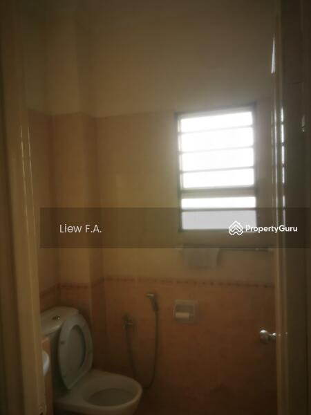 2-storey Terraced House for Sale in Putra Heights (Subang Jaya) - Liew F.A. - PropertyGuru.com.my