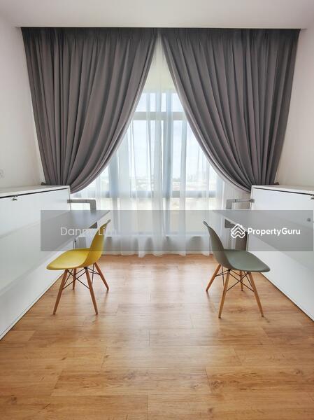 For Sale - Utropolis Urbano