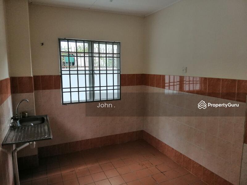 Rumah Teres 2.5 Tingkat untuk Disewa di Rawang (Selangor) - John . - Dry Kitchen - PropertyGuru.com.my