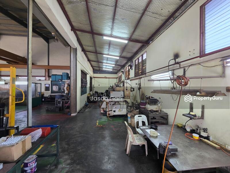 For Sale - Kawasan Perusahaan Bukit Angkat