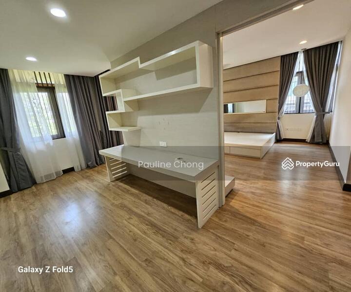 Bedroom 3 Walk In Wardrobe