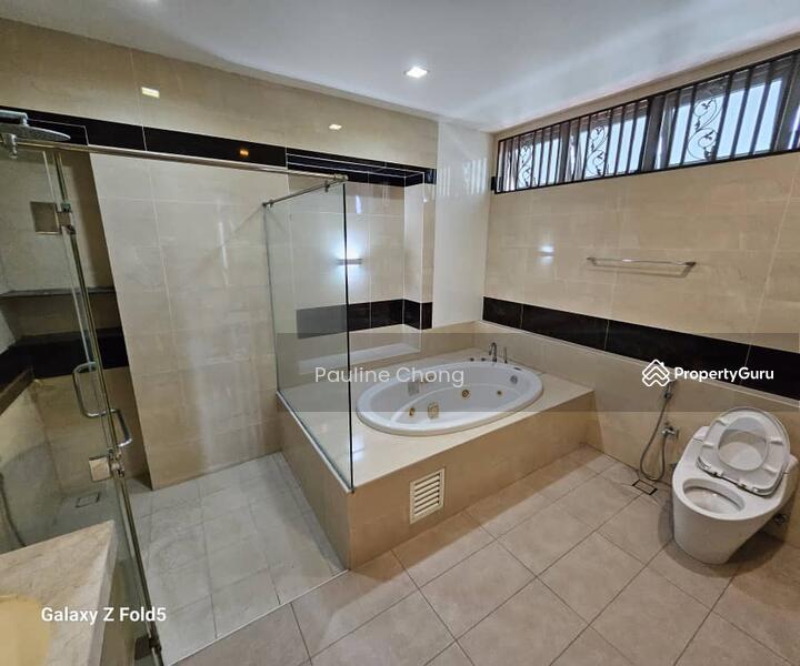 Master Bedroom Bath