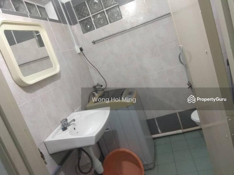 For Rent - The Gardens Residences