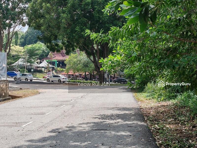Untuk Dijual - Commercial land at Ayer Keroh