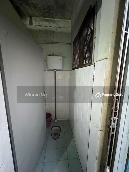 Untuk Dijual - Jalan Serunai, Saleng, Senai