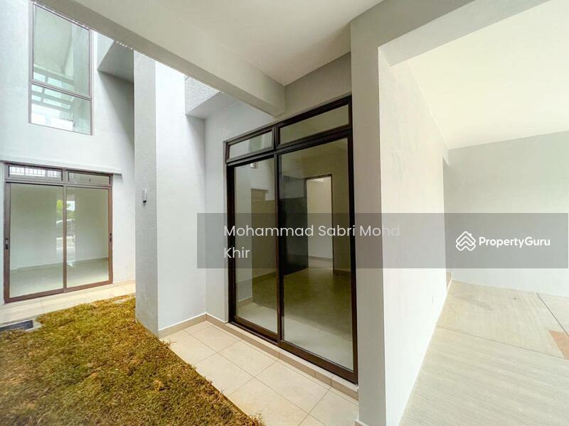 Ground floor: Room facing lawn area. 