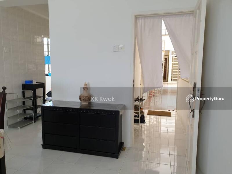 Kondominium untuk Dijual di Eden Seaview Condominium - KK Kwok - PropertyGuru.com.my