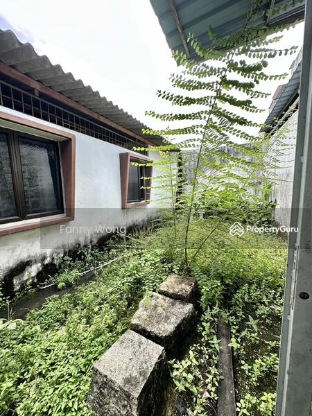 Untuk Disewa - Kampung Melayu