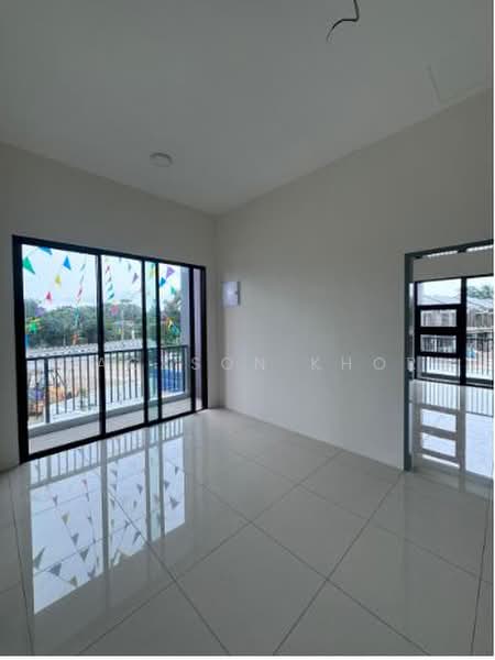 Rumah Teres 2 Tingkat untuk Dijual di Taman Kota Permai (Bukit Mertajam) - Rackson Khor - Balcony - PropertyGuru.com.my