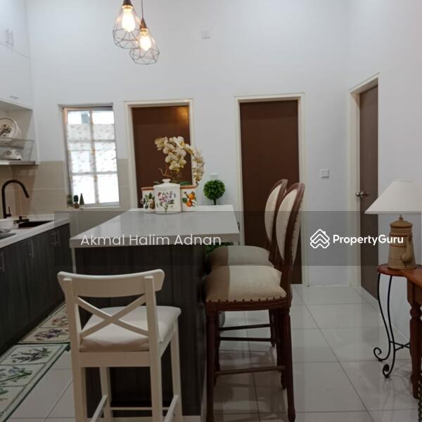Untuk Dijual - Rentak Perdana ,semid renovated for sale, near Puncak Alam Uitm