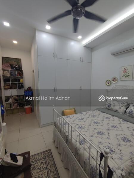 Untuk Dijual - Rentak Perdana ,semid renovated for sale, near Puncak Alam Uitm