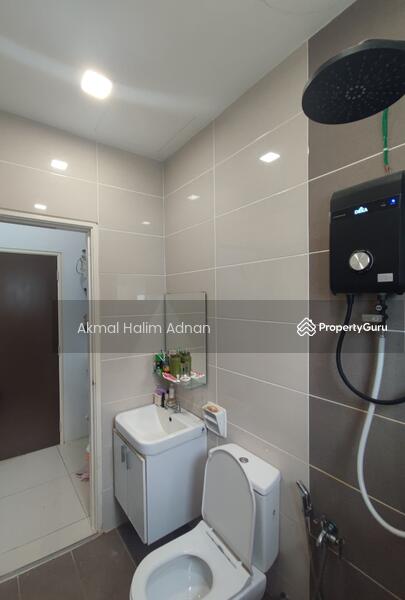 Untuk Dijual - Rentak Perdana ,semid renovated for sale, near Puncak Alam Uitm