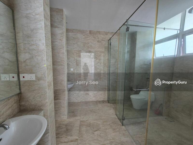 For Sale - Kenny Hills Residence