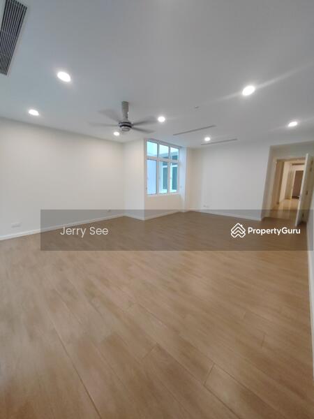 For Sale - Kenny Hills Residence