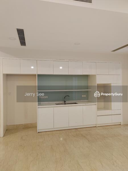 For Sale - Kenny Hills Residence