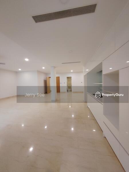 For Sale - Kenny Hills Residence