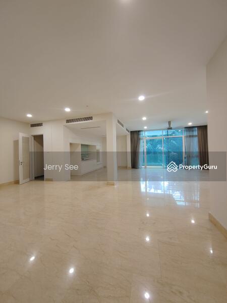 For Sale - Kenny Hills Residence