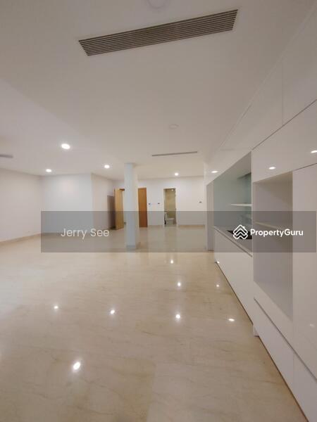 For Sale - Kenny Hills Residence